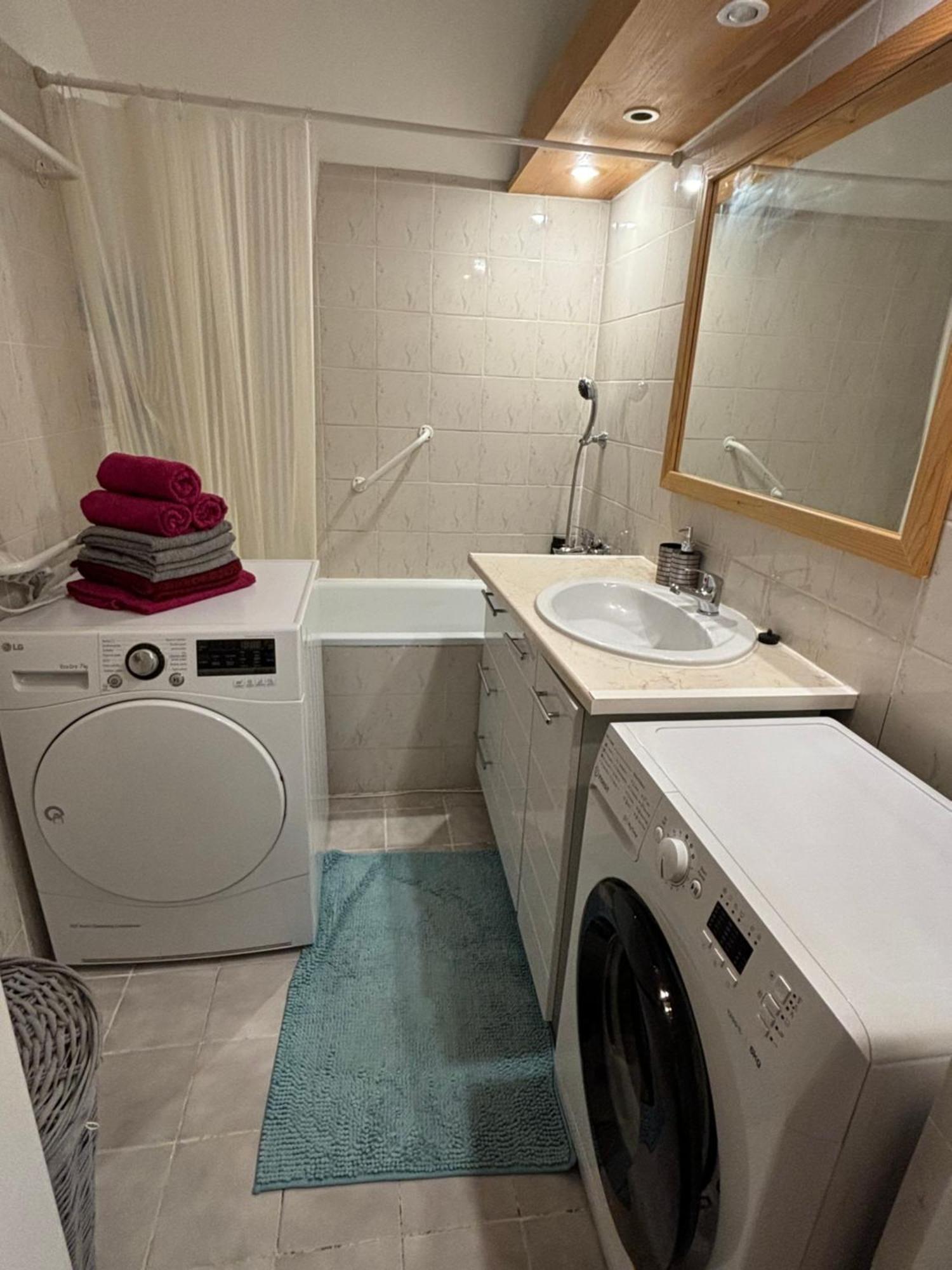Apartman V Sirsom Centre Martina Nice S Klimatizaciou Εξωτερικό φωτογραφία
